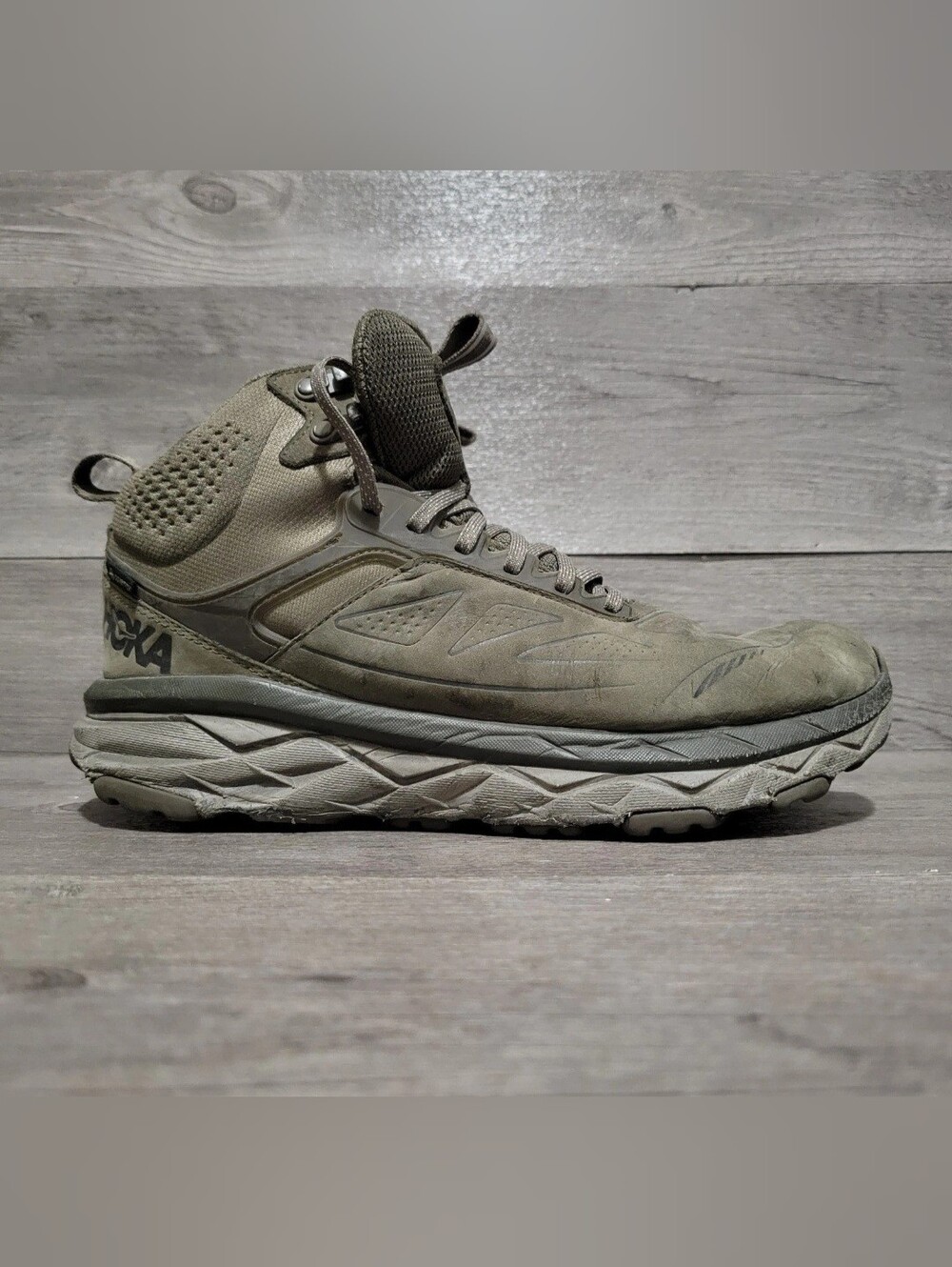 Hoka Challenger MID Gore-Tex Boots Women's 10 D Wide Green Nubuck Leather Hiking